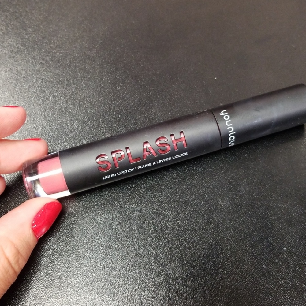 Younique Splash Liquid Lipstick-Soulful